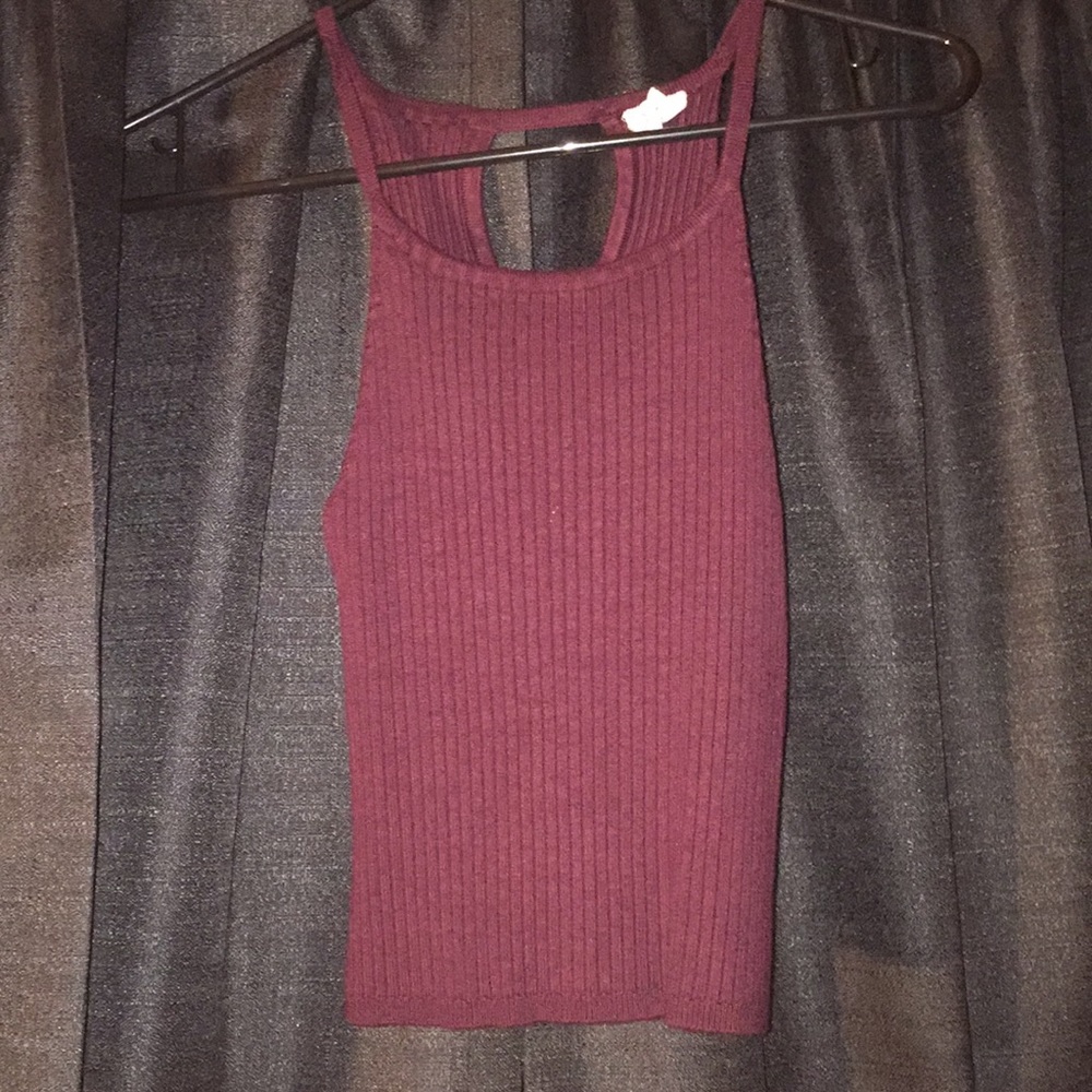 Hi Neck Crop Top